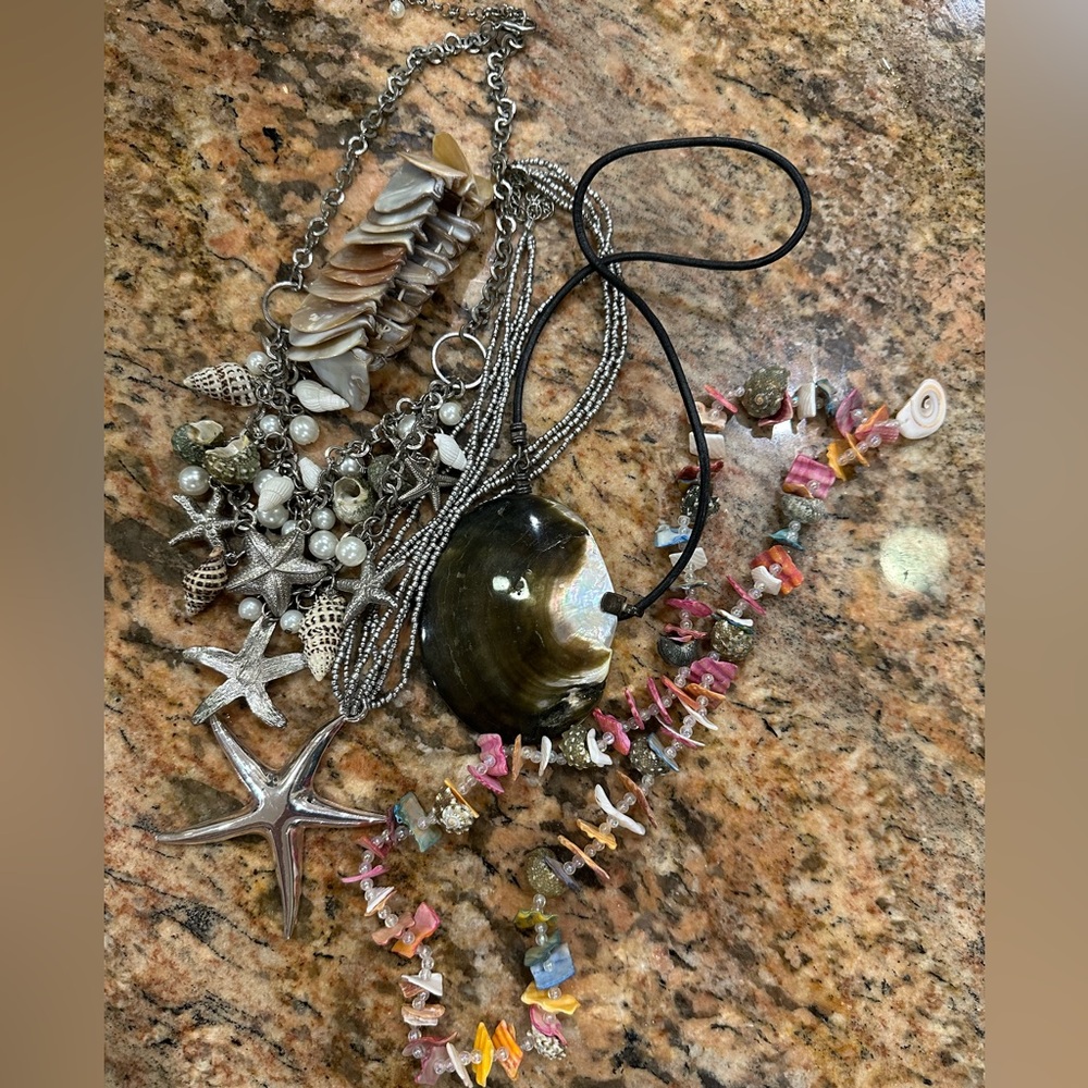 Silver Starfish and Multicolor Shell Bulk Necklaces - Picture 2 of 2